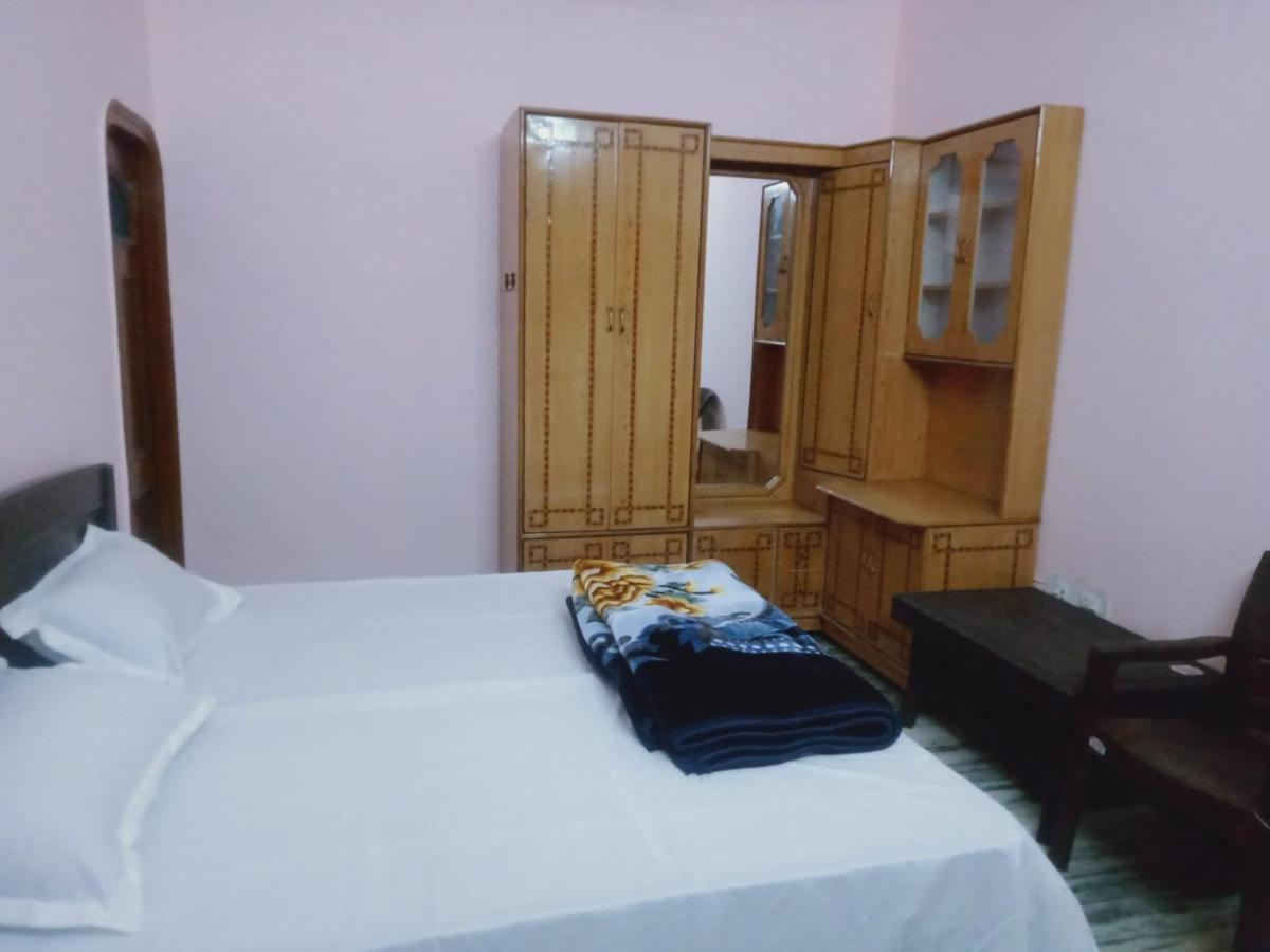 Sewa Sadan Homestay Rishīkesh Exteriör bild